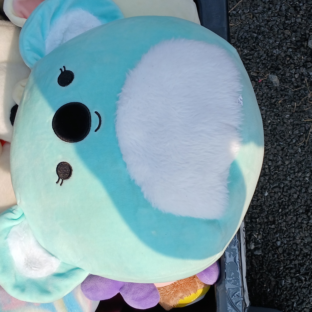 Squishmallows Blue and White Plush Birds